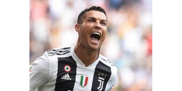 Kenelle Ronaldo menee? Kenelle Ronaldo menee?